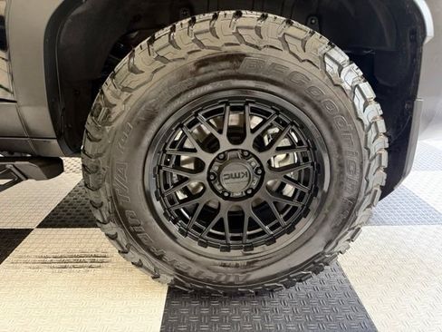 Used 2025 Toyota Land Cruiser 1958 AWD/4WD image 12