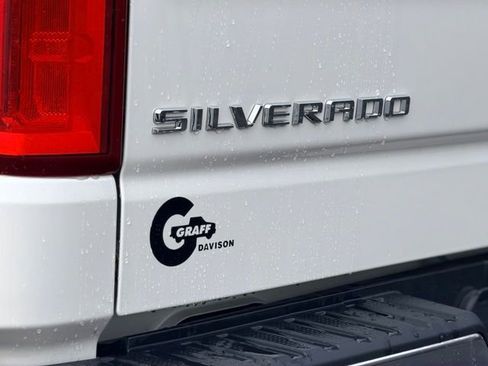 Certified 2019 Chevrolet Silverado 1500 LTZ w/ LTZ Plus Package image 28