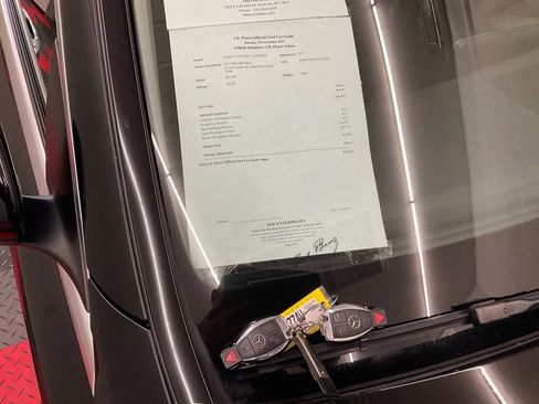 Used 2017 Mercedes-Benz C 300 C 300 4MATIC Sedan 4D image 26