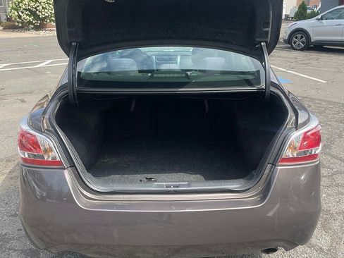Used 2014 Nissan Altima 2.5 S w/ Sport Value Package FWD image 14