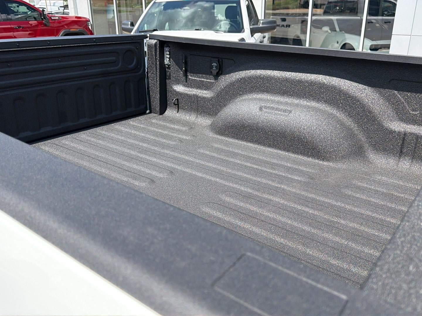 New 2026 RAM 2500 Tradesman w/ Chrome Appearance Group AWD/4WD image 9