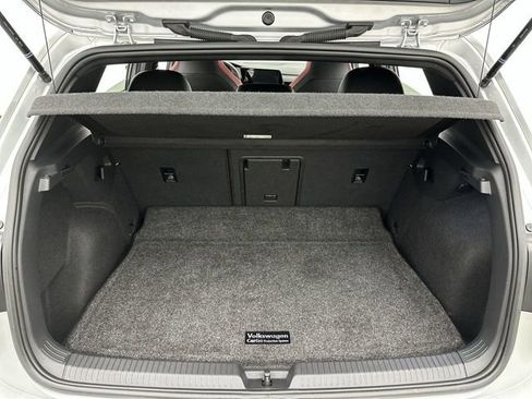 Used 2022 Volkswagen GTI SE image 25