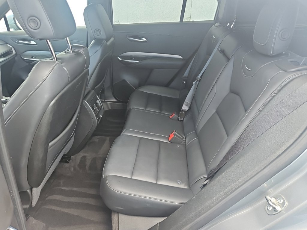Used 2025 Cadillac XT4 Premium Luxury AWD/4WD image 21