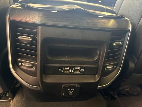 Used 2023 RAM 1500 Laramie AWD/4WD image 27