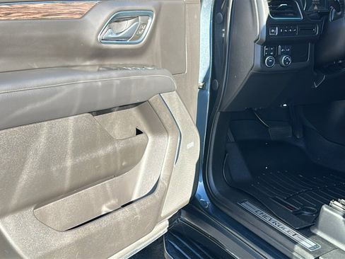 Used 2021 Chevrolet Tahoe LT image 23