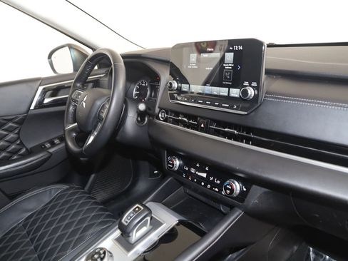 Used 2022 Mitsubishi Outlander SEL AWD/4WD image 41