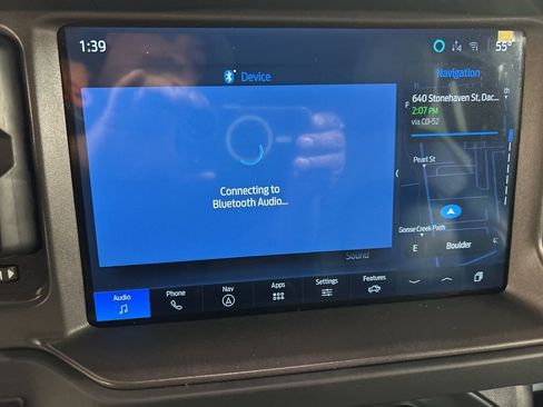 Used 2025 Ford Bronco Badlands image 27