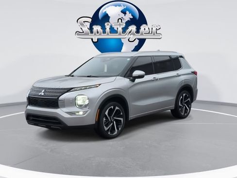 Used 2023 Mitsubishi Outlander SEL image 4