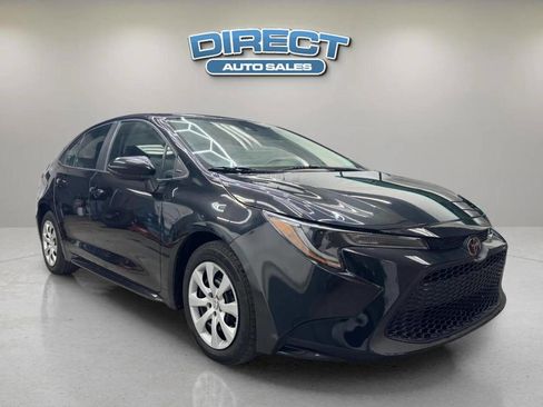 Used 2021 Toyota Corolla LE image 1
