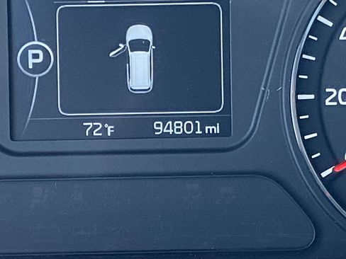 Used 2016 Kia Sorento FWD image 30