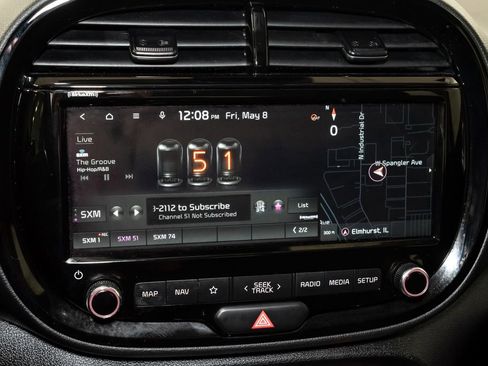 Certified 2022 Kia Soul GT-Line FWD image 17