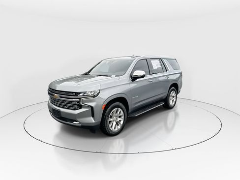 Used 2024 Chevrolet Tahoe Premier RWD image 4