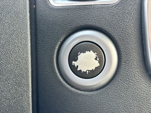 Used 2015 Land Rover LR4 HSE LUX image 4