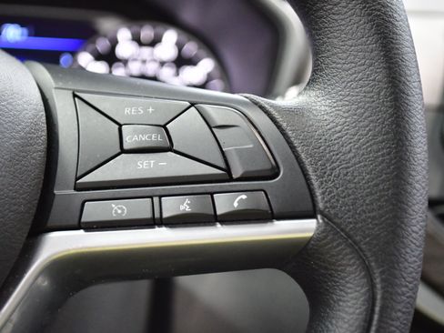 Used 2025 Nissan Altima 2.5 SV FWD image 22