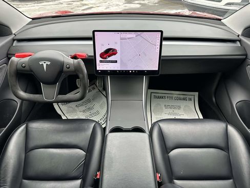 Used 2019 Tesla Model 3 Performance image 16
