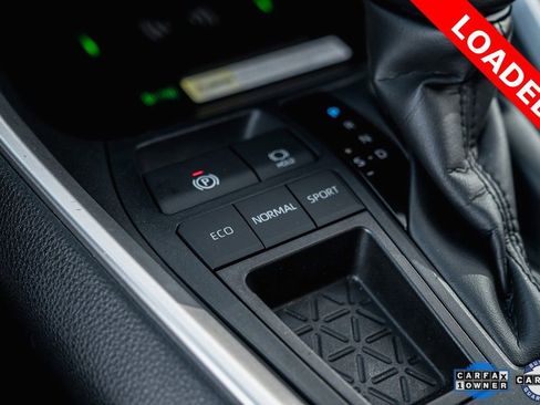 Used 2023 Toyota RAV4 Limited image 20