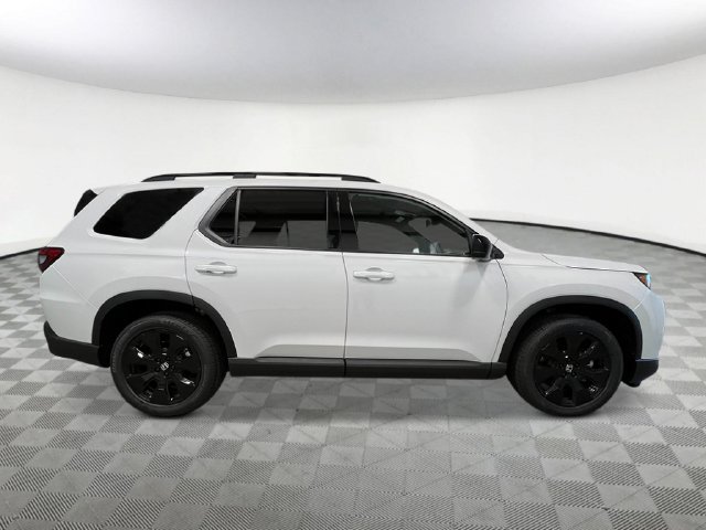 New 2026 Honda Pilot Black Edition image 7