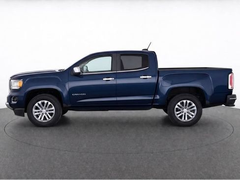 Used 2020 GMC Canyon SLT w/ Driver Alert Package RWD image 3