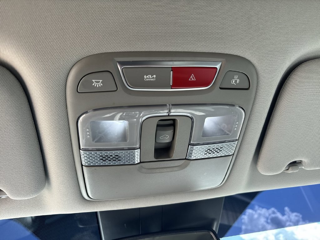 Used 2023 Kia Telluride EX w/ EX Captain's Chair Package FWD image 19