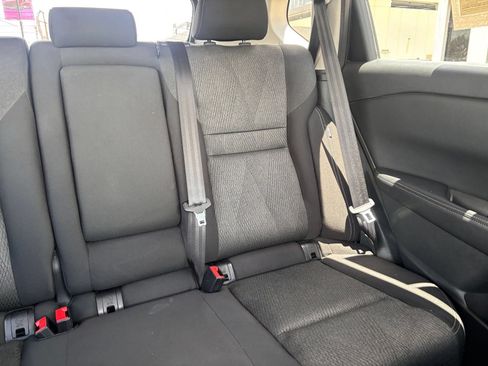 Used 2025 Nissan Rogue SV AWD/4WD image 39