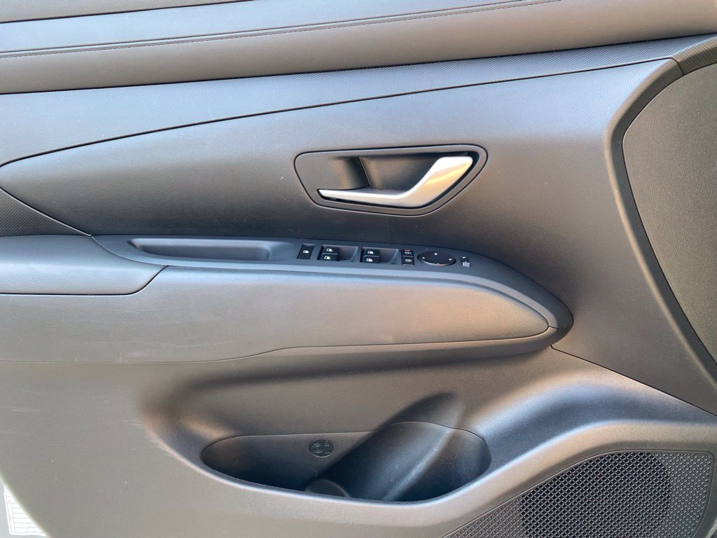 Used 2025 Hyundai Santa Cruz SEL FWD image 22
