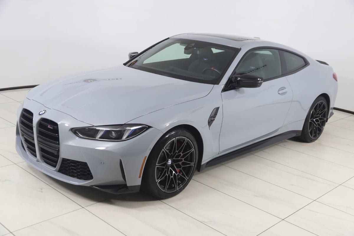 Used 2025 BMW M4 Competition w/ Executive Package RWD image 26