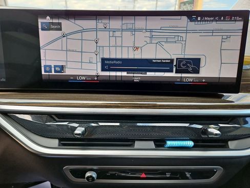 Used 2023 BMW X7 xDrive40i AWD/4WD image 14