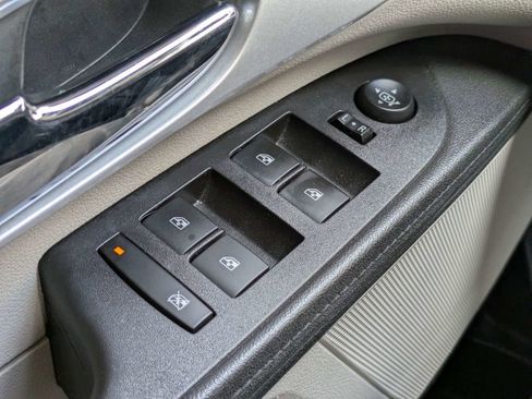 Used 2016 Chevrolet Equinox LT w/ Convenience Package FWD image 31