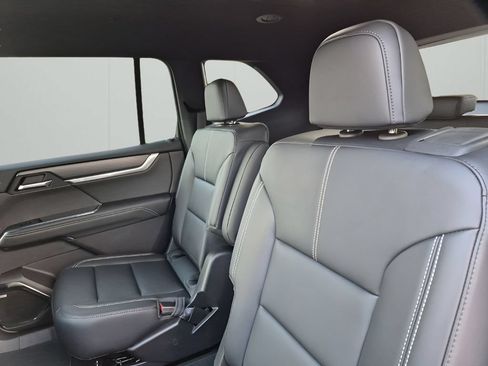 New 2026 GMC Acadia Elevation w/ Black Edition FWD image 23