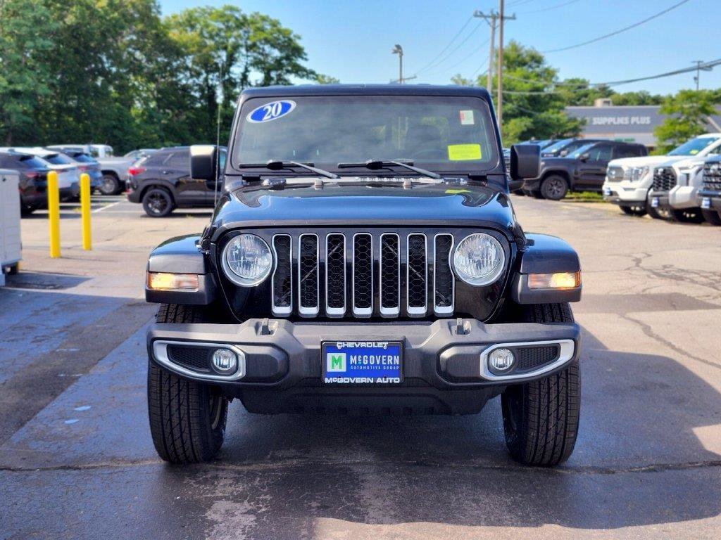 Used 2020 Jeep Gladiator Overland w/ Cold Weather Group AWD/4WD image 8