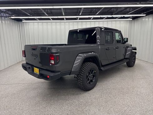 New 2026 Jeep Gladiator Sport AWD/4WD image 5