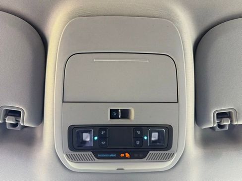 Certified 2023 Ford F150 XLT w/ Equipment Group 302A High image 33