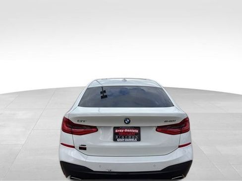 Used 2018 BMW 640i Gran Turismo xDrive image 3