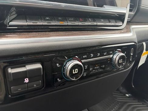 New 2026 GMC Sierra 1500 Elevation AWD/4WD image 23
