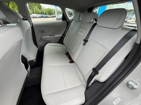 Used 2024 Hyundai Kona SE AWD/4WD image 24