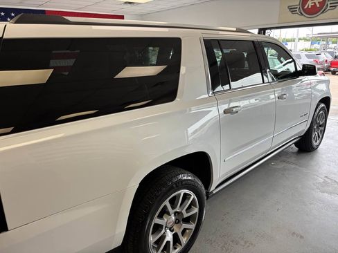 Used 2016 GMC Yukon XL Denali w/ Open Road Package image 11