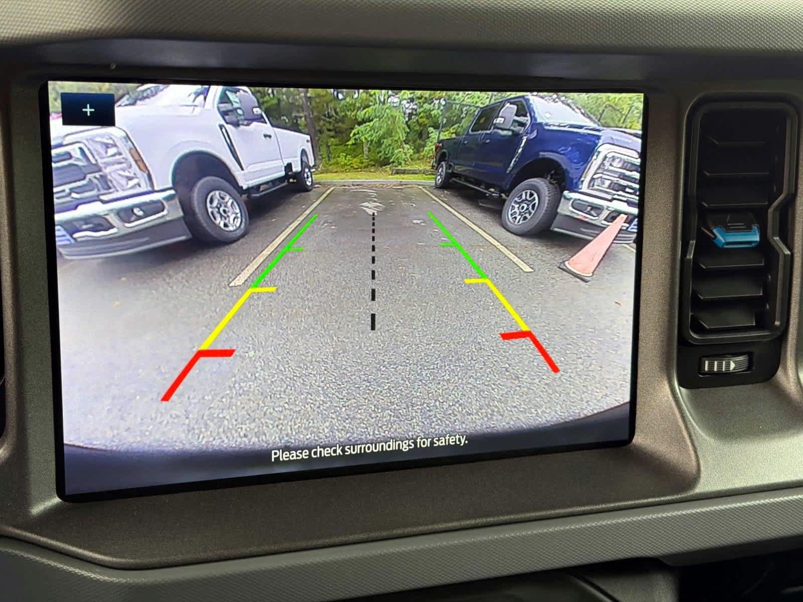 Used 2024 Ford Bronco Black Diamond AWD/4WD image 21
