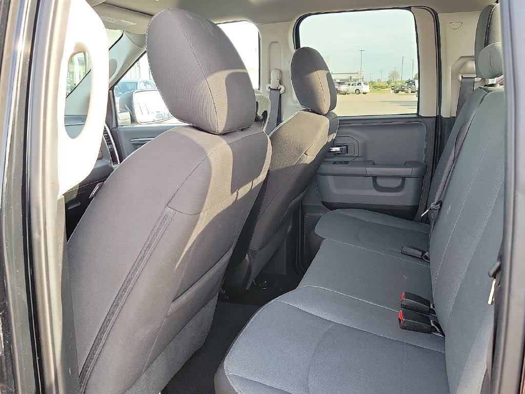 Used 2024 RAM 1500 Classic SLT RWD image 9