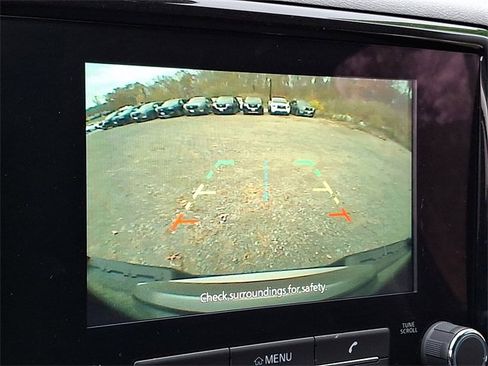 Used 2023 Nissan Frontier SV w/ SV Convenience Package image 7