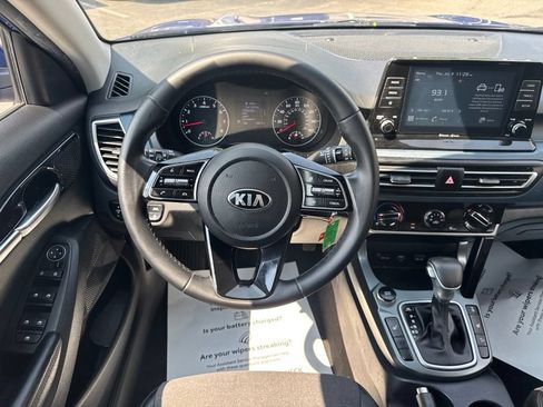 Used 2021 Kia Seltos S AWD/4WD image 28