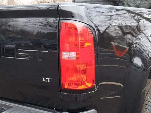 Certified 2022 Chevrolet Colorado LT w/ Fleet Safety Package image 8