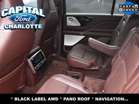 Used 2024 Lincoln Aviator Black Label image 12