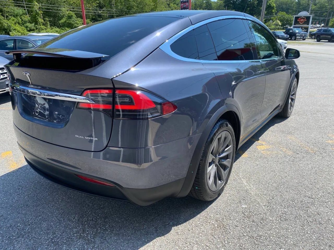 Used 2019 Tesla Model X AWD/4WD image 3