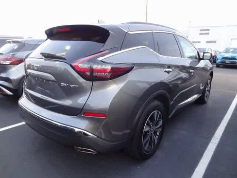 Used 2023 Nissan Murano SV image 4
