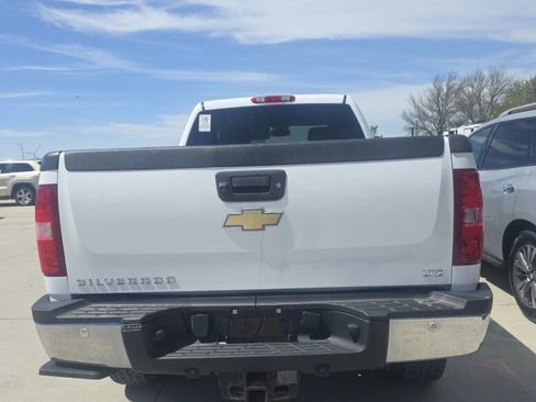 Used 2011 Chevrolet Silverado 3500 LTZ w/ Snow Plow Prep Package AWD/4WD image 8
