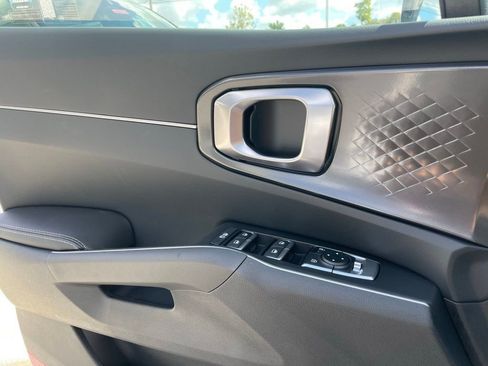 New 2026 Kia Sorento EX w/ EX Premium Package FWD image 19