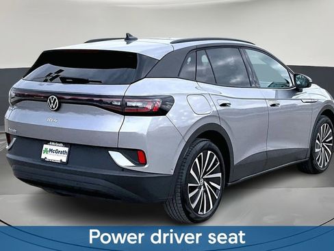 Used 2024 Volkswagen ID.4 S image 7