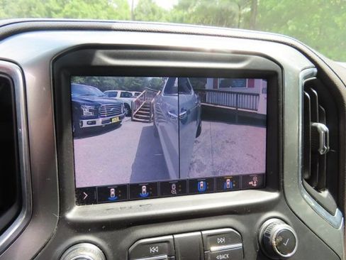 Used 2019 Chevrolet Silverado 1500 LTZ w/ LTZ Plus Package AWD/4WD image 30