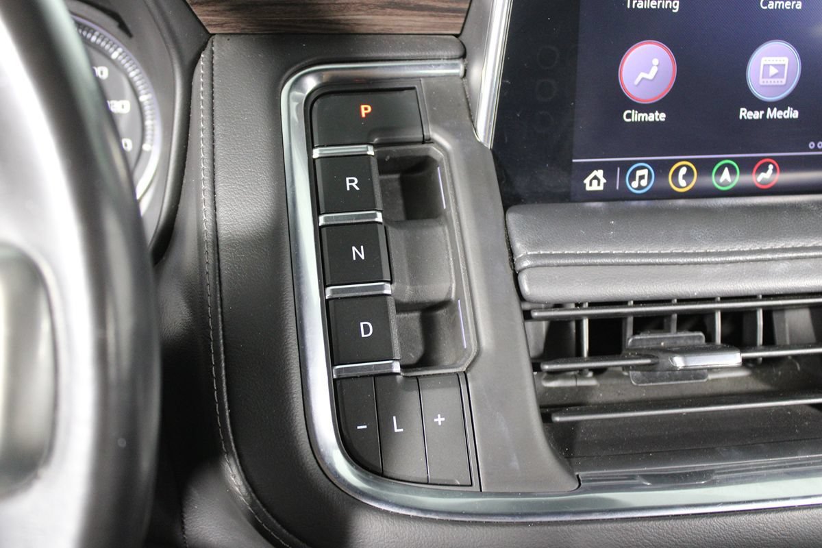 Used 2021 Chevrolet Tahoe LT w/ Rear Media and Nav Package RWD image 21