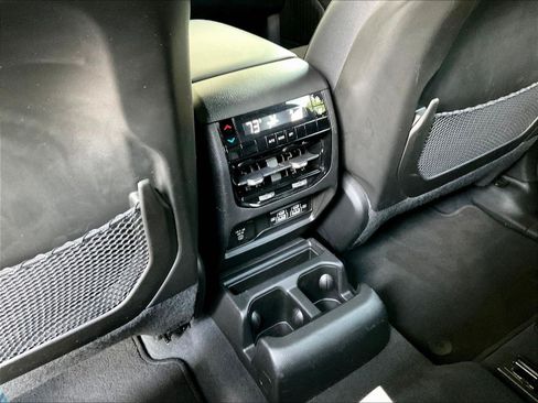 Used 2023 Jeep Grand Cherokee L Laredo AWD/4WD image 10